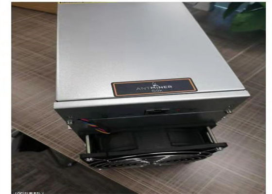 Χέρι BTC Asic Bitmain Antμεταλλωρύχος S9k 14.5T 1190W δεύτερος